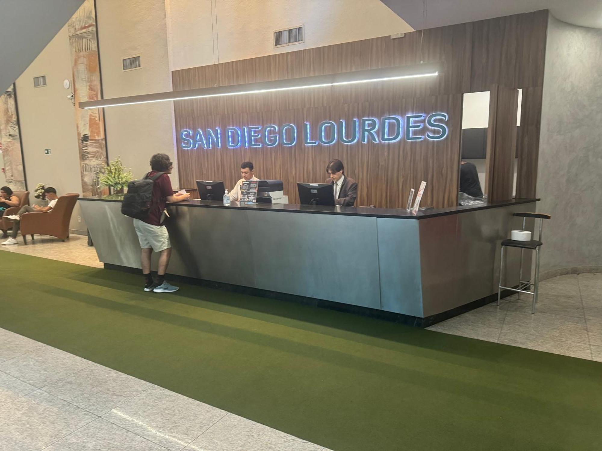 Apart-Hotel De Luxo Em Lourdes Belo Horizonte Exterior photo